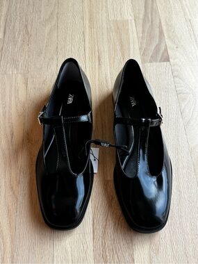 Zara Black Patent T-Strap Flats with Buckle Detail